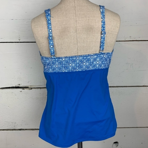 Lands' End tankini - Picture 2 of 3